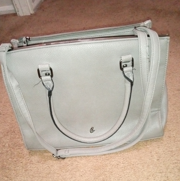 Purses - Picture 5 of 9